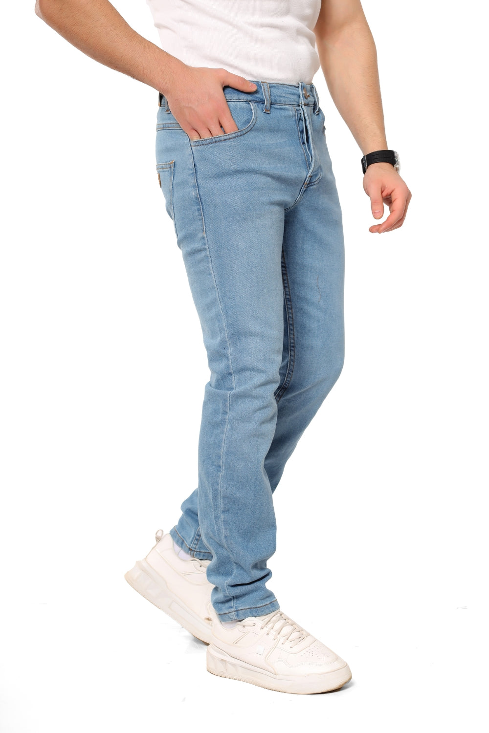 Straight Fit Solid Pattern Buttons Closure Denim Jeans - Ice Blue