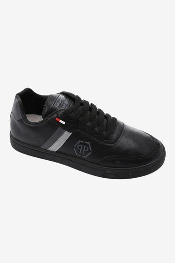 Engraved Pattern Black Elegant Sneakers