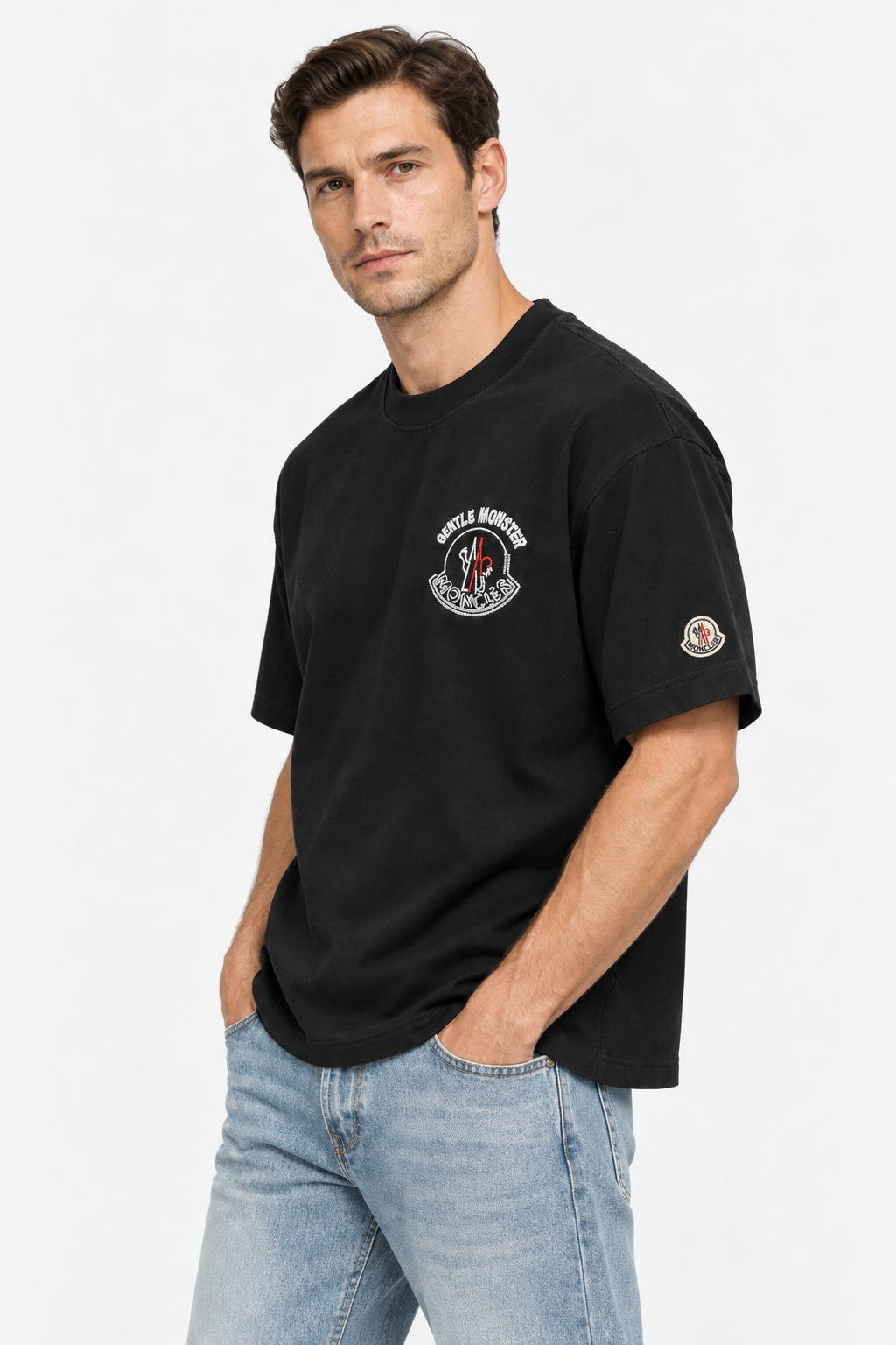T-Shirt Casual MONCLER Style with high comfort and a confident appearance For Men