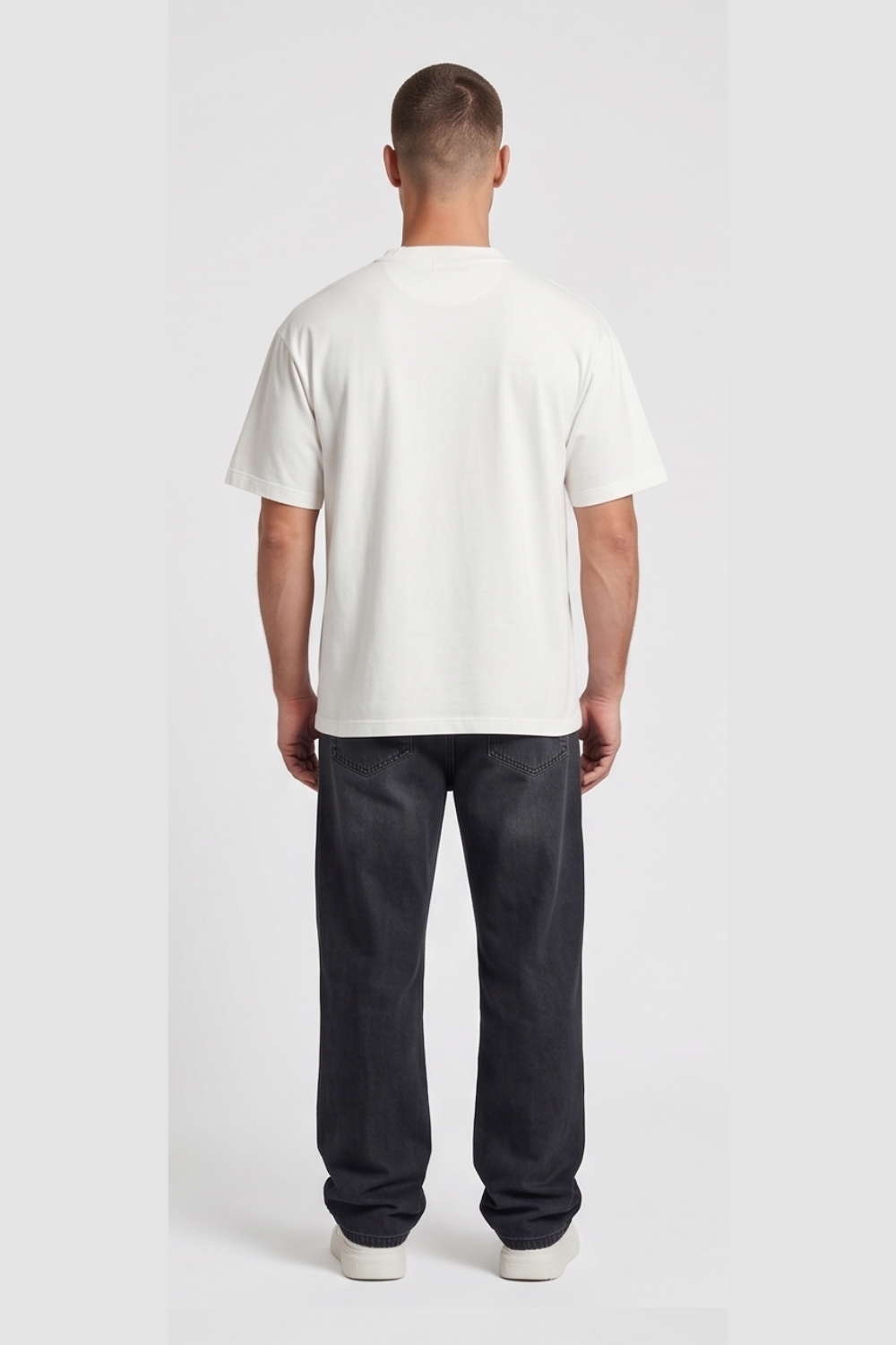 T-Shirt GUCCI Practical style combining comfort and everyday elegance.