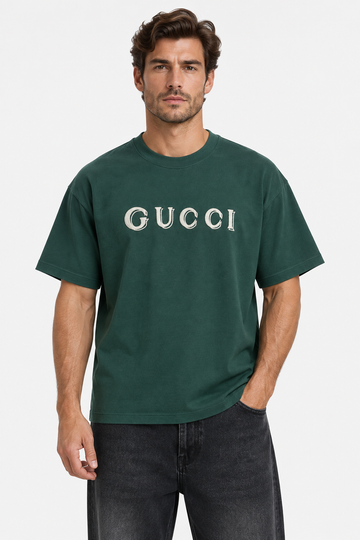 تي شيرت GUCCI تصميم عصري يمنحك إطلالة أنيقة ونظيفة لكل يوم للرجال