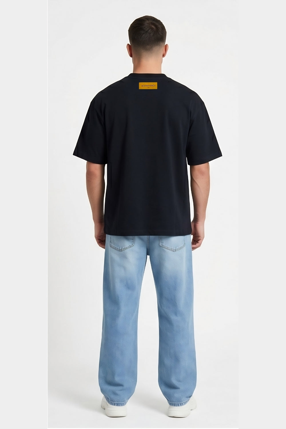 T-Shirt Louis Vuitton Clean and modern look suitable for all occasions For Men