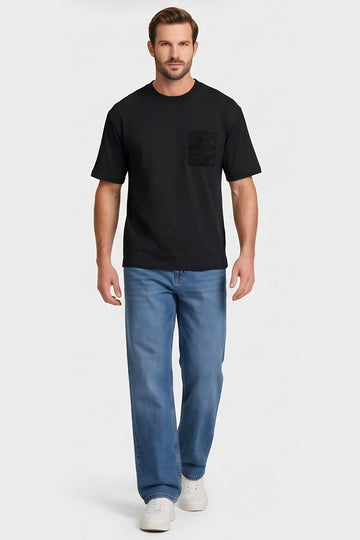 T-Shirt LOWE Practical style combining comfort and everyday elegance For Men.