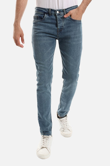 Straight Fit Solid Pattern Buttons Closure Jeans - Blue