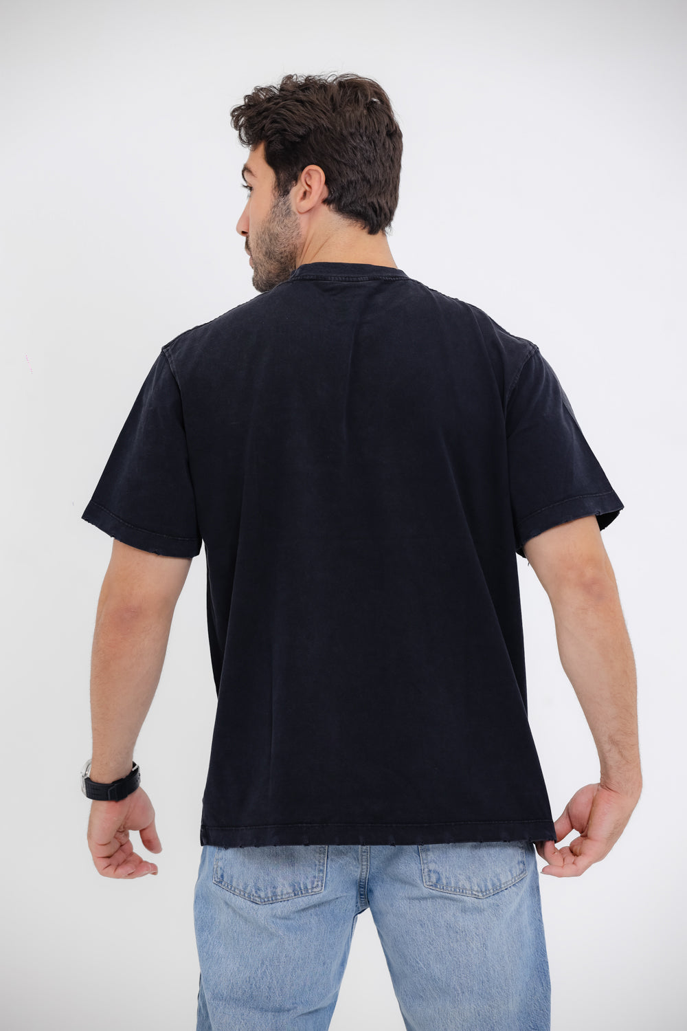 "WAKE UP" Comfy Round Neck T-shirt - Black