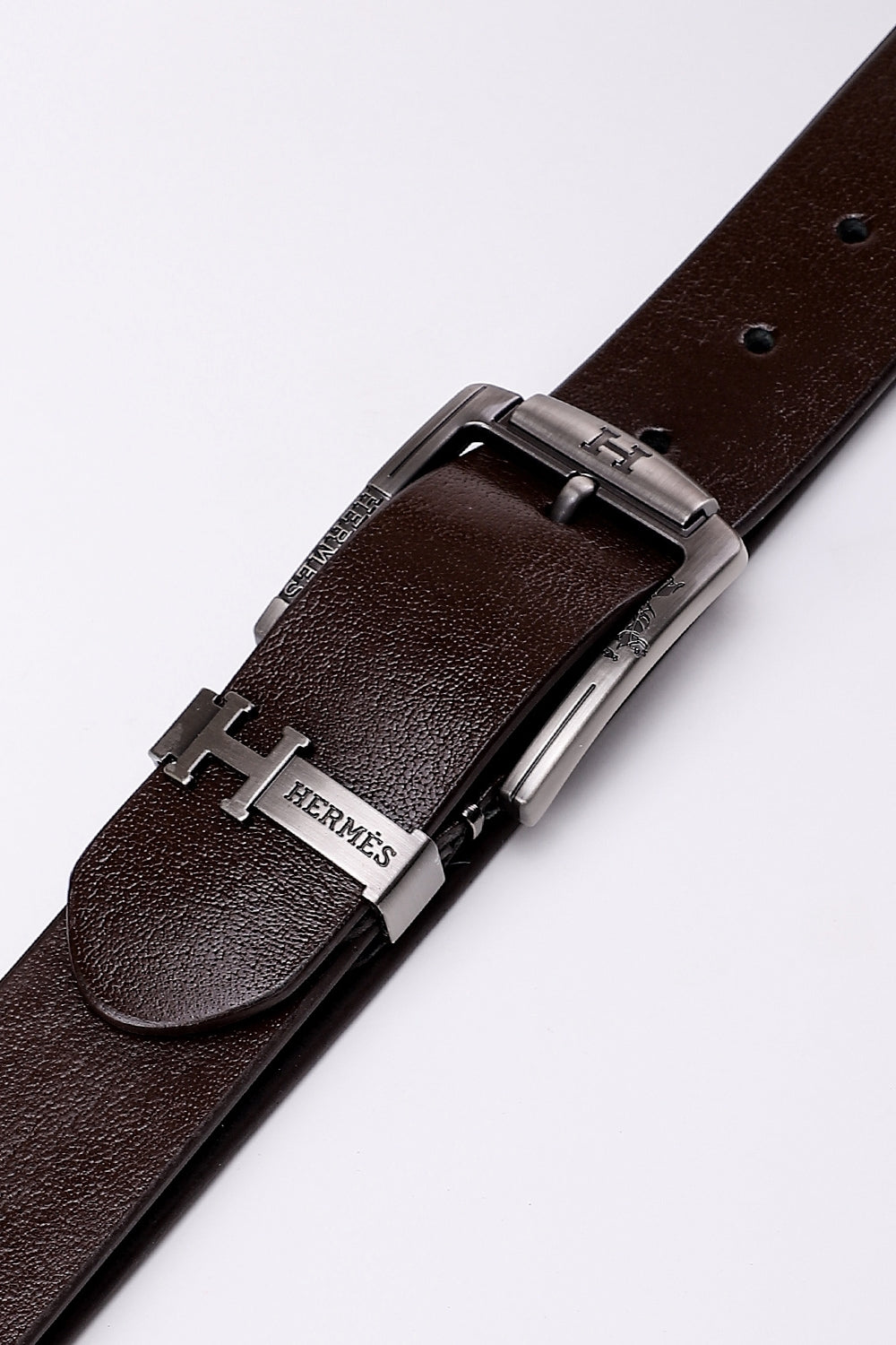Solid Buckled Leather Belt – Brown