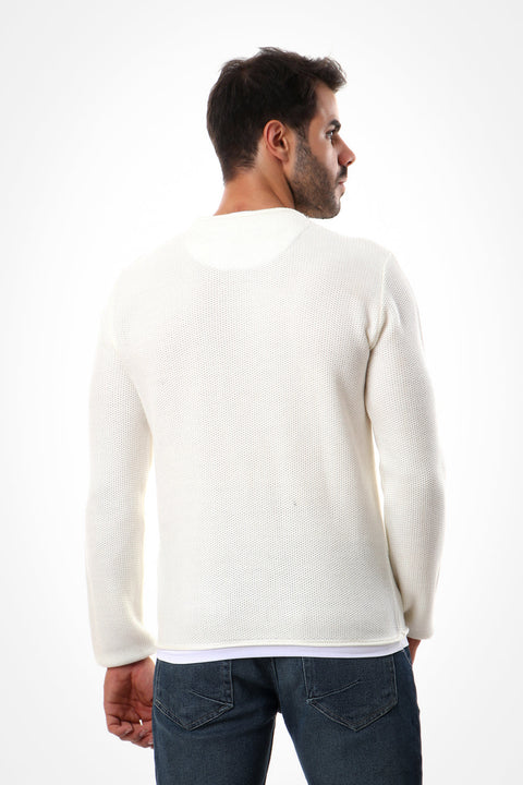 Knitted Acrylic Round Neck Pullover –Whitee